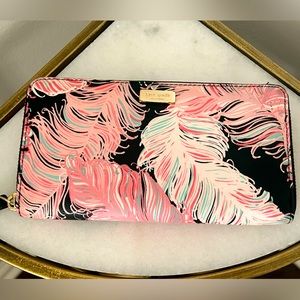 Kate Spade zip-around full size wallet